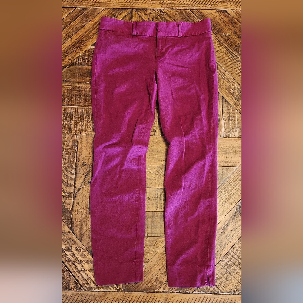 Banana Repulic Sloan Crop Pants Magenta Pink Work Pants Size 0 Short